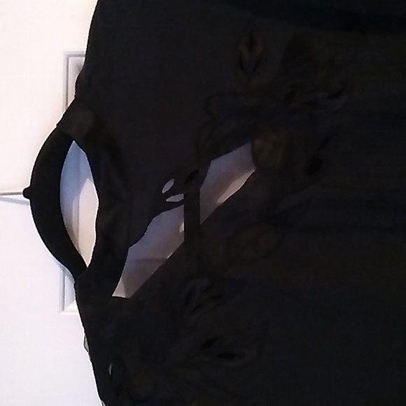 Sharpely top - Picture 2 of 4